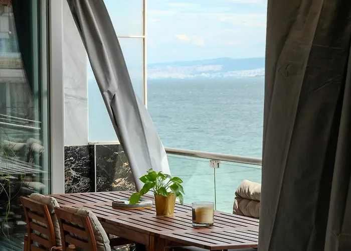 Auralux Agia Triada (Thessaloniki)