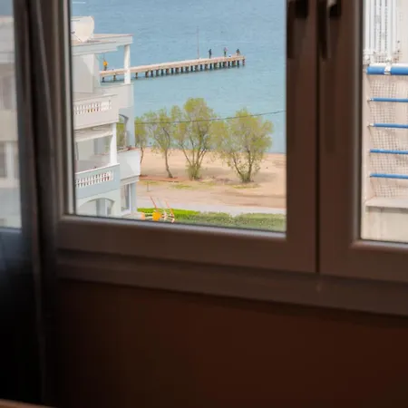 Auralux Apartament *